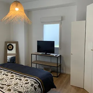 En Rdc Chaleureux A 100m Des Plages Et Du Centre Appartement Concarneau